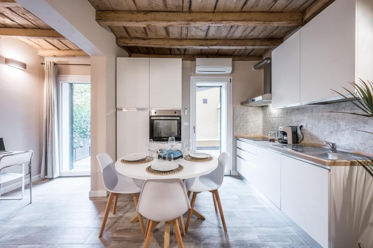Broccaindosso Wood Apartments 5* Bologna Exterior foto