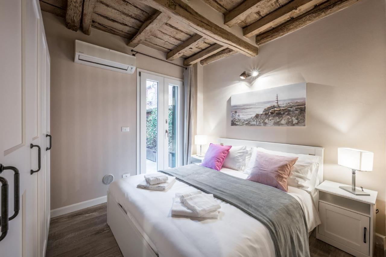 Broccaindosso Wood Apartments 5* Bologna Exterior foto