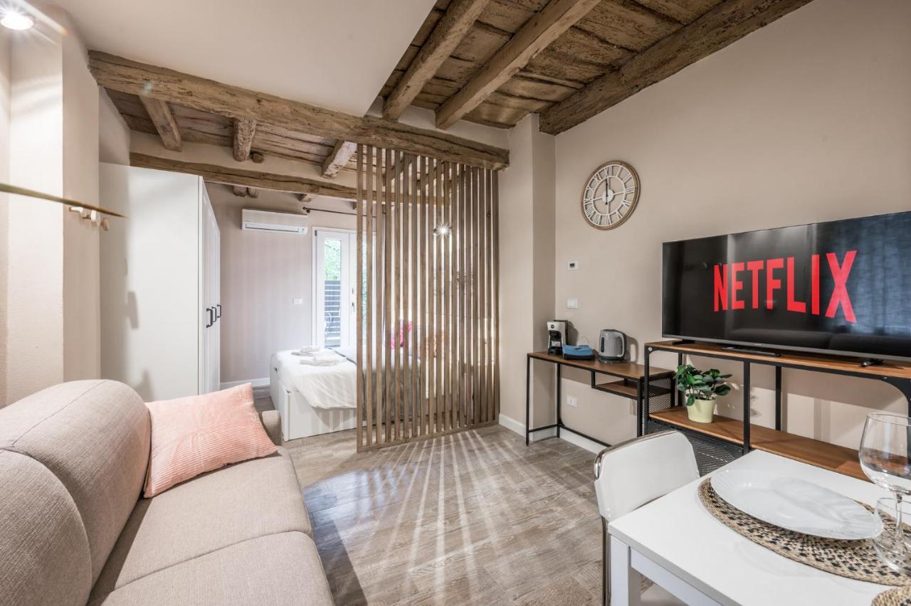 Broccaindosso Wood Apartments 5* Bologna Exterior foto