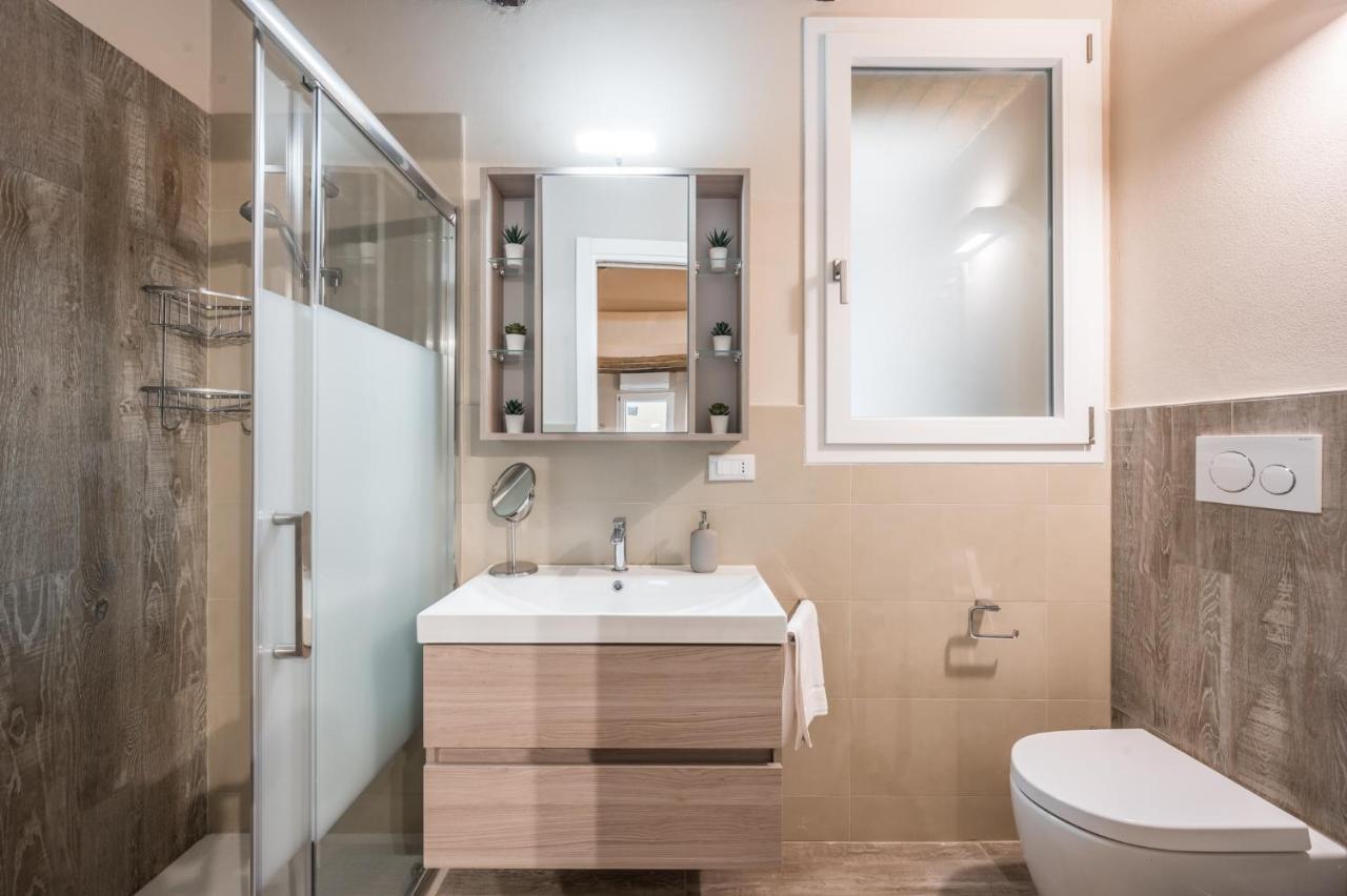 Broccaindosso Wood Apartments 5* Bologna Exterior foto