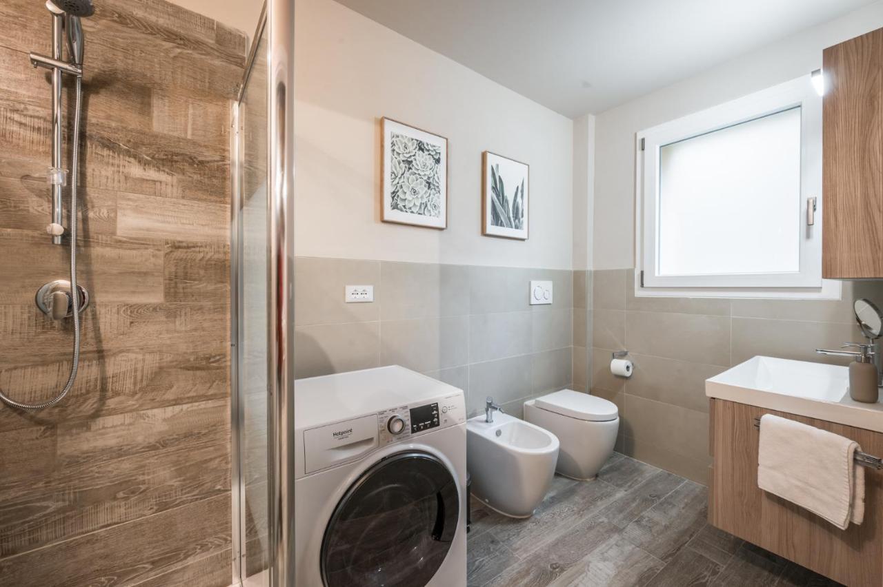 Broccaindosso Wood Apartments 5* Bologna Exterior foto